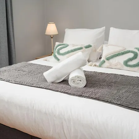 Konukevi Soar L Entrecampos 3 L Comfort Stay, Fast Wifi, Steps To Metro, Near Campo Grande Park