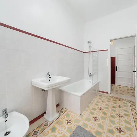 Soar L Entrecampos 3 L Comfort Stay, Fast Wifi, Steps To Metro, Near Campo Grande Park *
